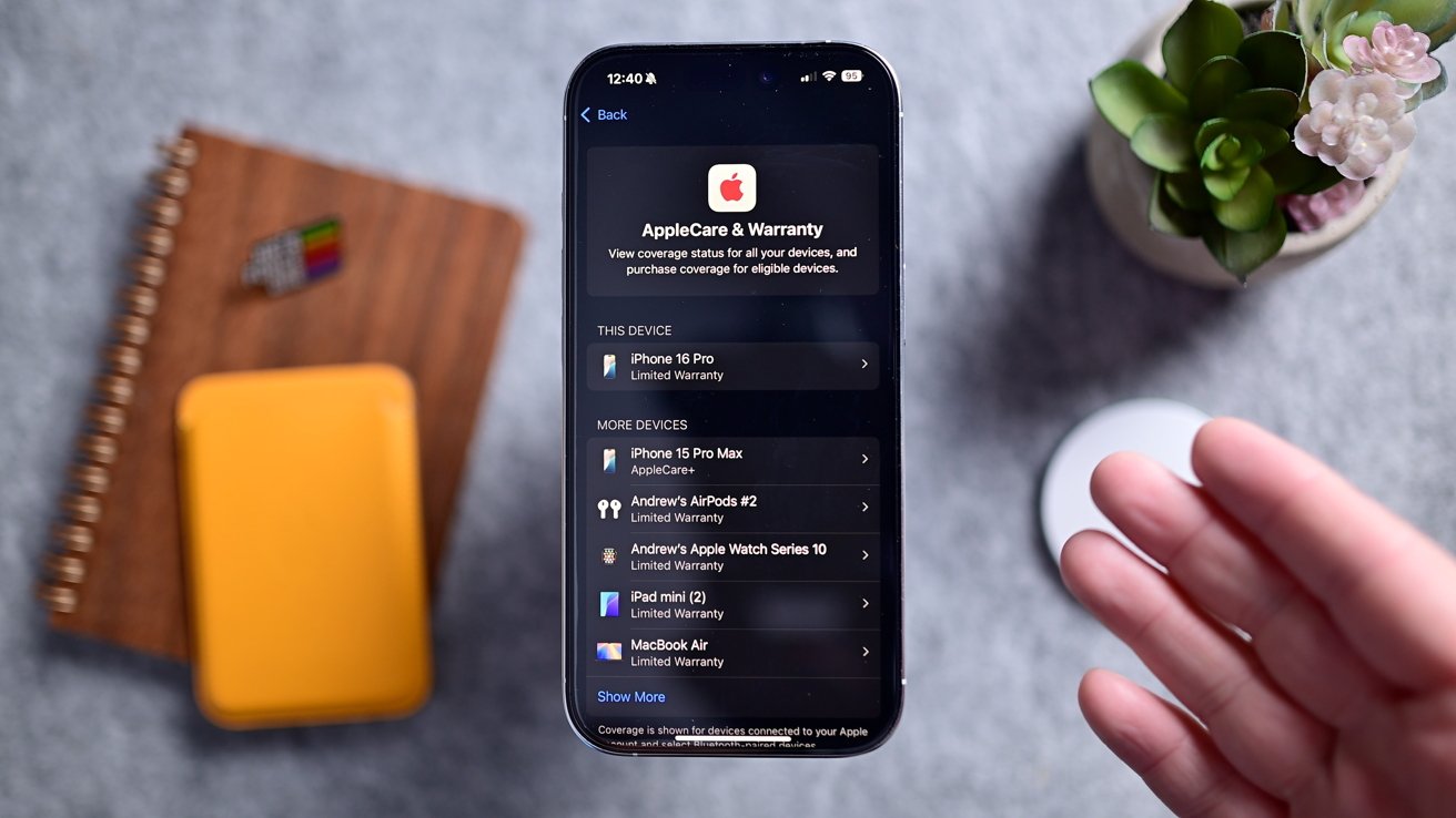 iPhone с видом AppleCare и гарантии со списком устройств